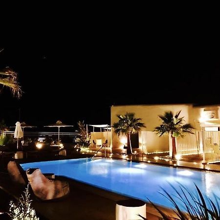 Queen Boutique Suites Mykonos Town Eksteriør billede