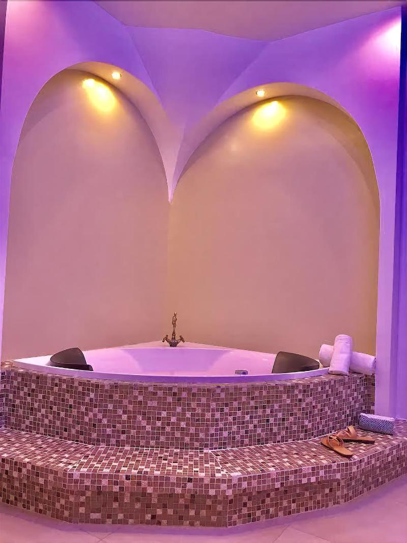 Queen Boutique Suites Mykonos Town Eksteriør billede