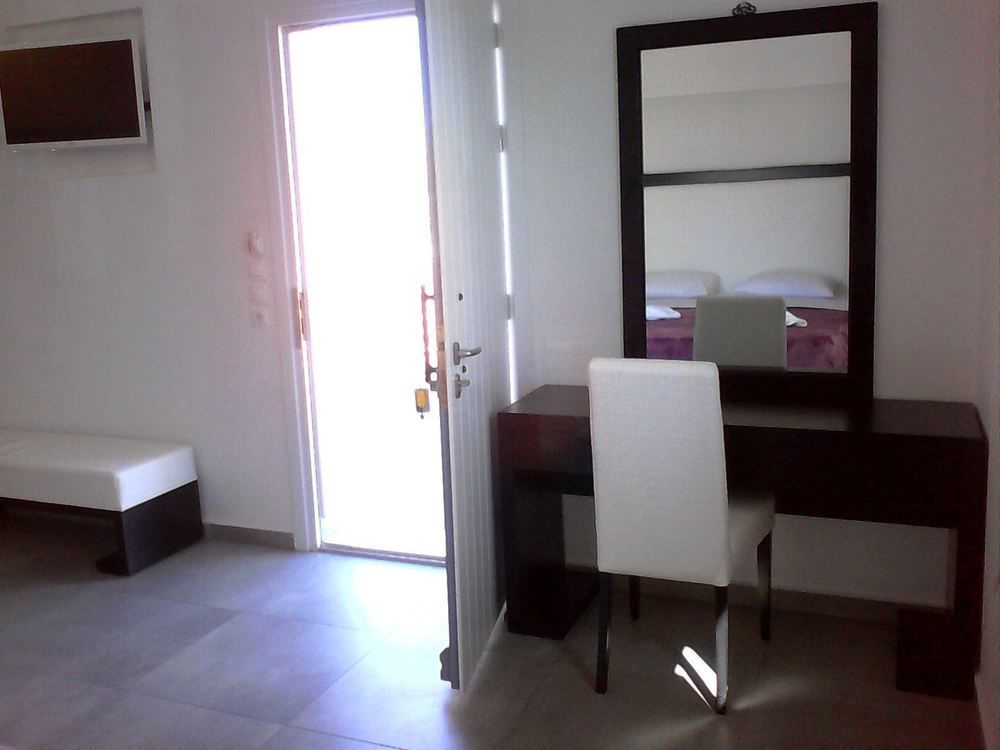 Queen Boutique Suites Mykonos Town Eksteriør billede