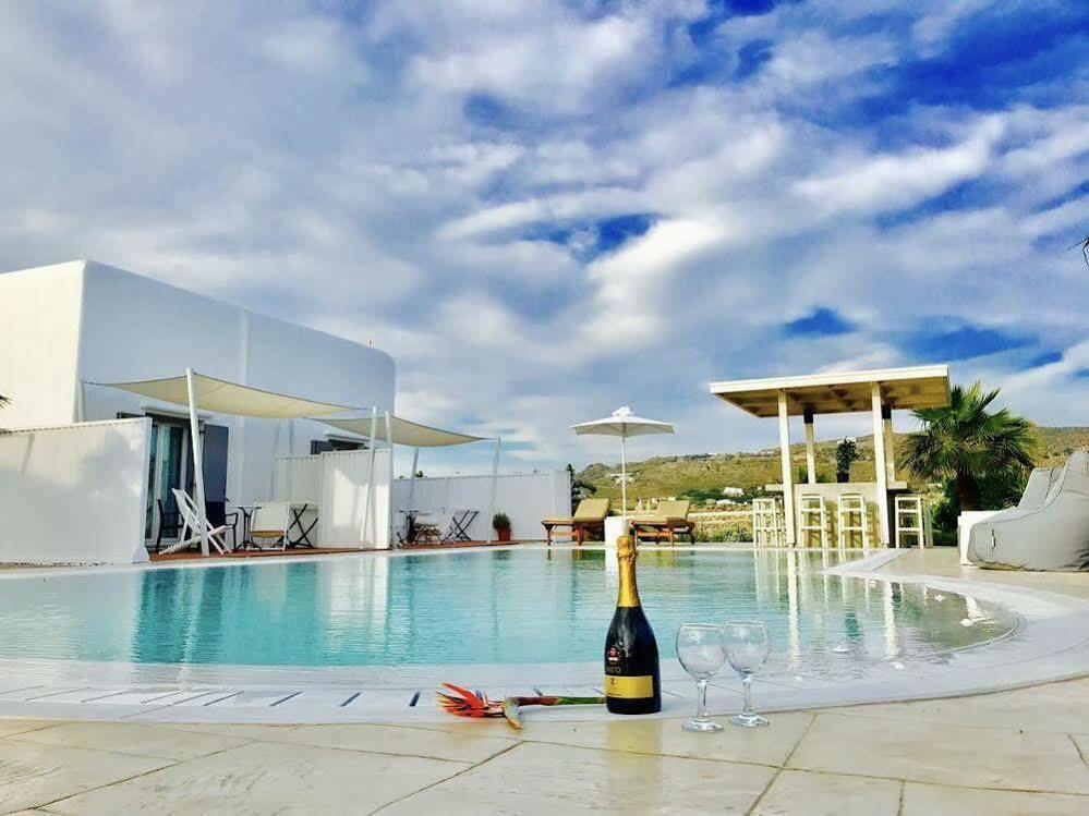 Queen Boutique Suites Mykonos Town Eksteriør billede