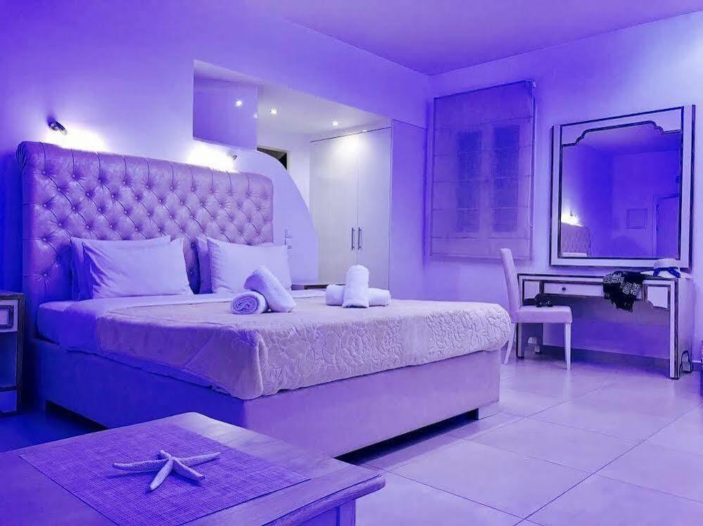 Queen Boutique Suites Mykonos Town Eksteriør billede