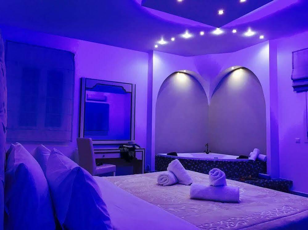 Queen Boutique Suites Mykonos Town Eksteriør billede